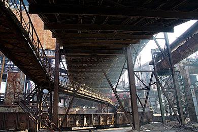 《最终幻想7：重制版Intergrade》Switch 2盒装版40美元 预购奖励公开